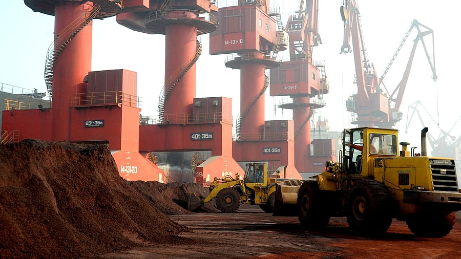 <div class="paragraphs"><p>Workers transport soil containing rare earth elements for export at a port in Lianyungang, Jiangsu province, China.</p></div>