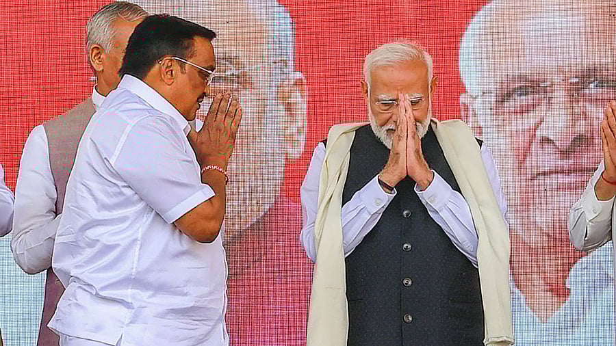 <div class="paragraphs"><p>Prime Minister Narendra Modi, CR Paatil</p></div>