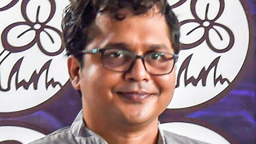 <div class="paragraphs"><p>TMC MP Saket Gokhale</p></div>