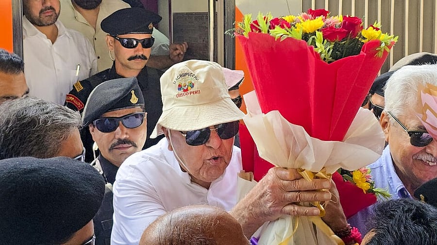 <div class="paragraphs"><p>Farooq Abdullah</p></div>