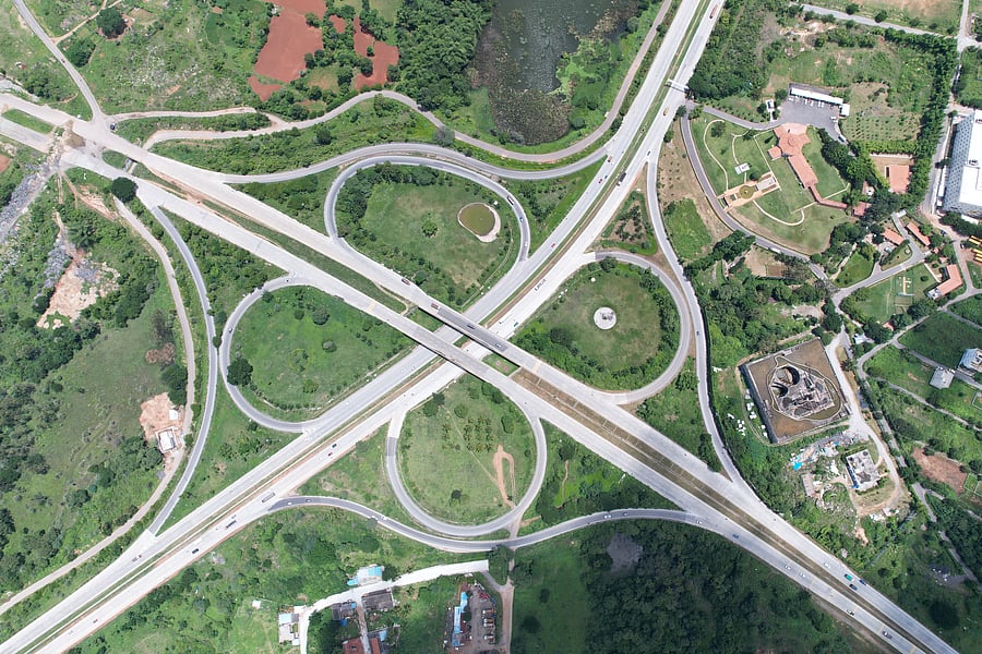 <div class="paragraphs"><p>Cloverleaf interchange at Sompura</p></div>