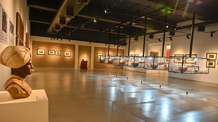 <div class="paragraphs"><p>One of the new galleries. </p></div>