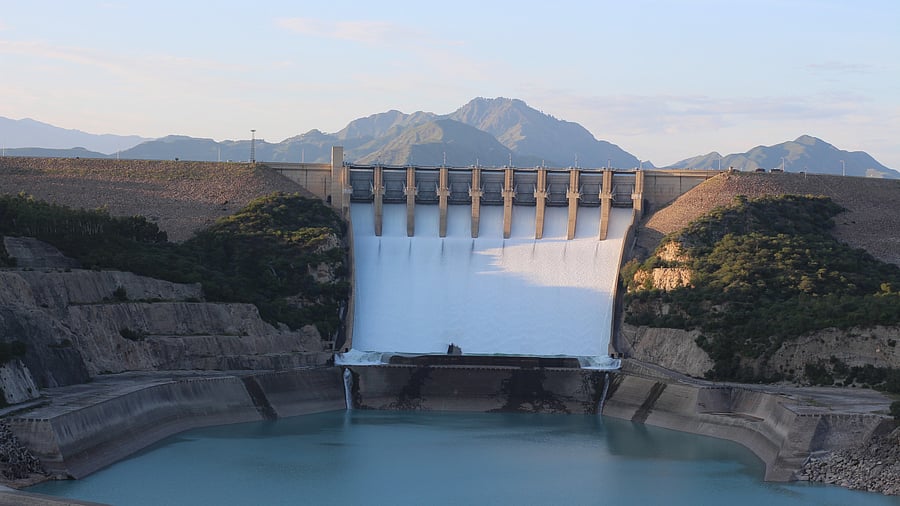 <div class="paragraphs"><p>Tarbela dam</p></div>