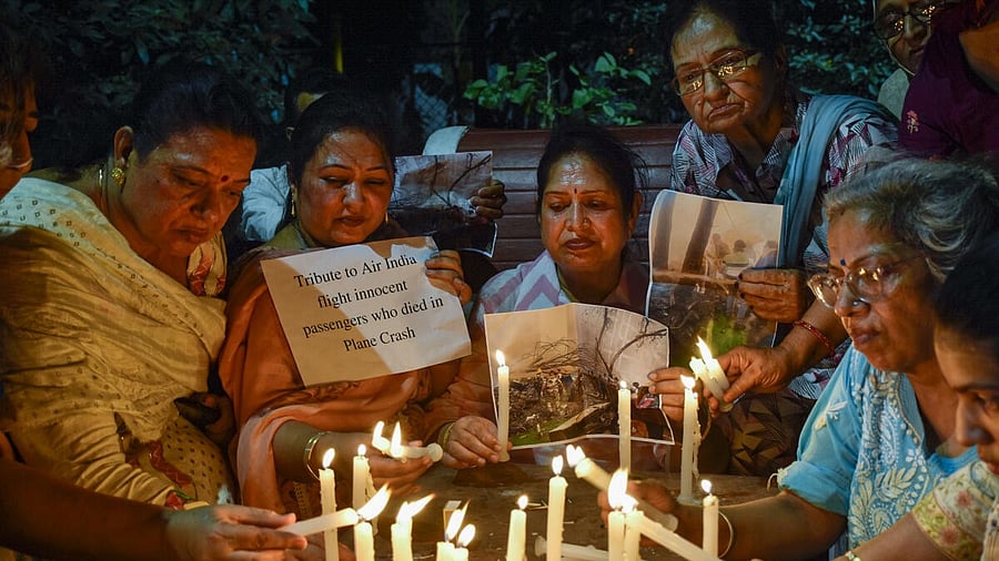 <div class="paragraphs"><p>Tribute to Ahmedabad plane crash victims</p><p></p></div>