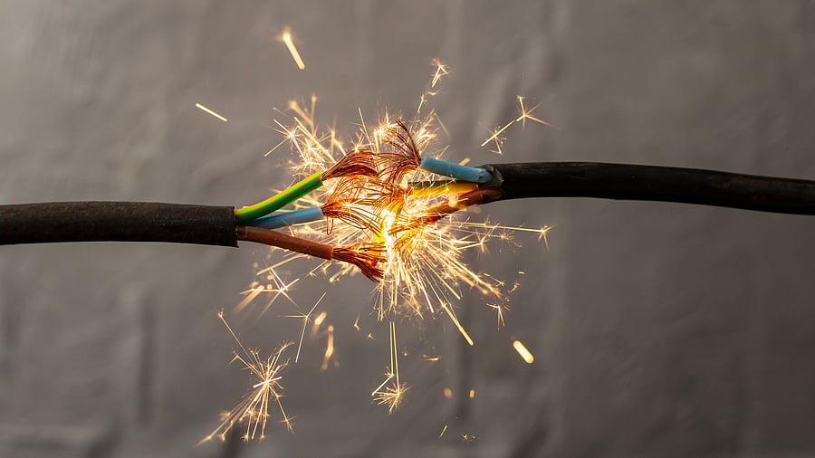 <div class="paragraphs"><p>Representative image indicating electrocution</p></div>