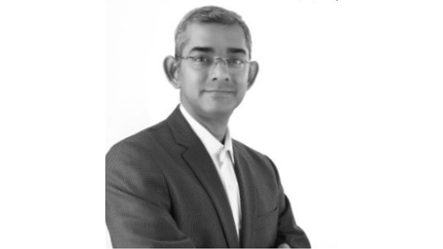 <div class="paragraphs"><p>Arun Srinivas</p></div>