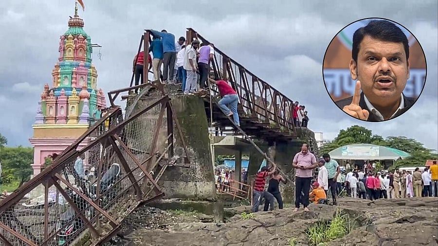 <div class="paragraphs"><p>Iron bridge over the Indrayani river collapsed; inset image of Devendra Fadnavis</p></div>