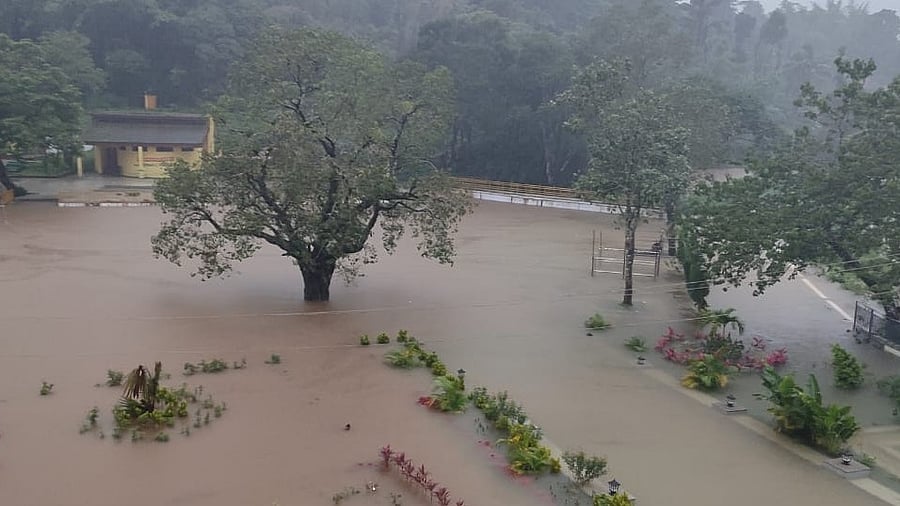 <div class="paragraphs"><p>A view of Triveni Sangama in Bhagamandala of Kodagu district. </p></div>