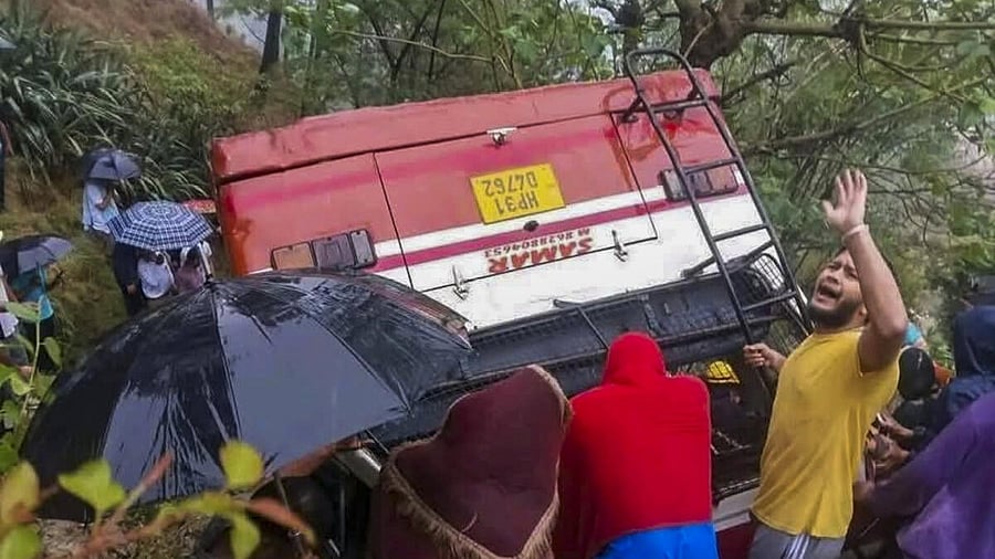 <div class="paragraphs"><p>Rescue operation underway after a bus fell into a gorge near Patrighat on the Mandi-Jahu road, in Himachal Pradesh's Mandi</p></div>