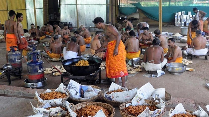 <div class="paragraphs"><p>A collaborative study has revealed that workers in Community kitchens are prone to health risks due to higher levels of air pollution.</p></div>