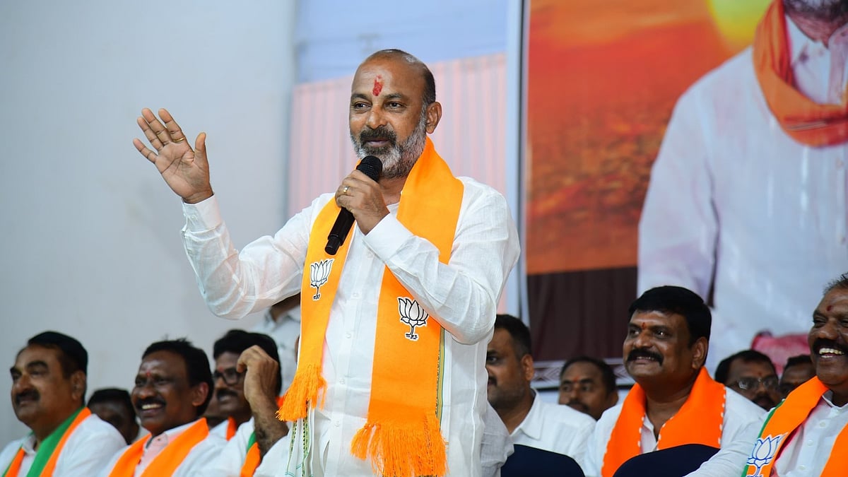 TTD Row: Union Minister Bandi Sanjay Kumar Demands Probe Into 1,000 Non ...