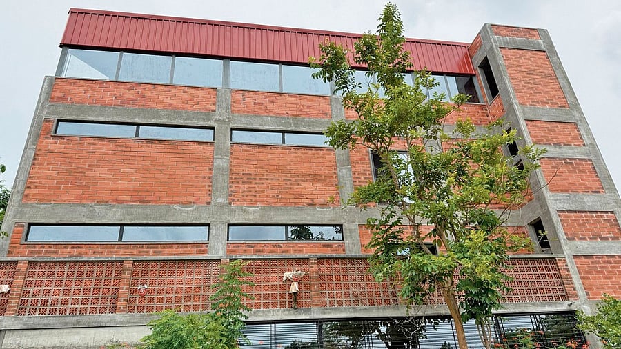The space, named Shallaki, will house around 9,000 books.