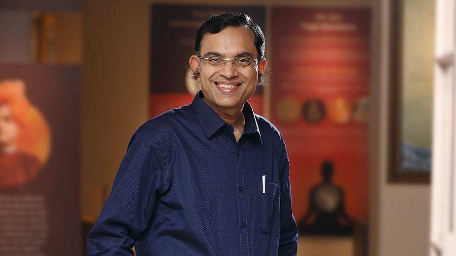 <div class="paragraphs"><p>Professor Suman Chakraborty </p></div>