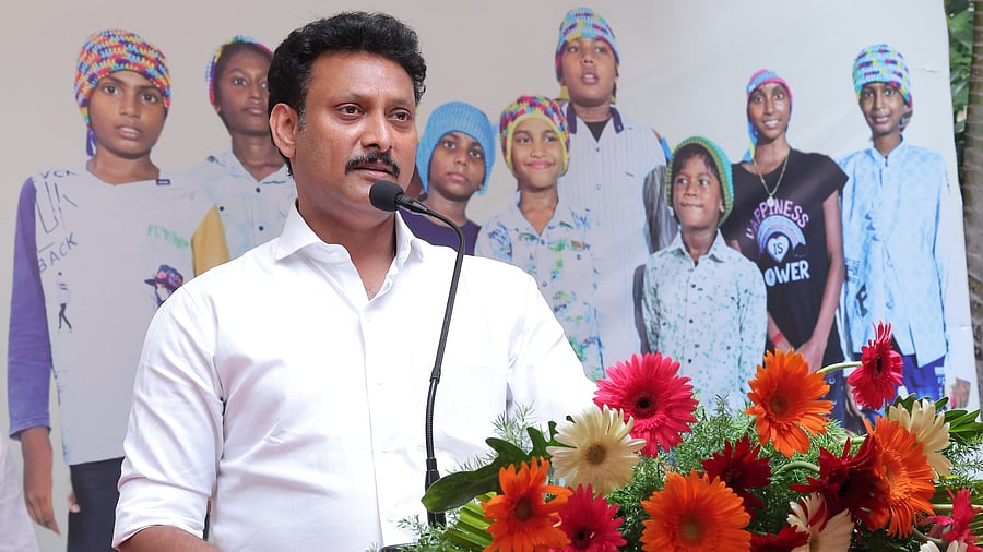 <div class="paragraphs"><p>Minister Anbil Mahesh Poyyamozhi</p></div>