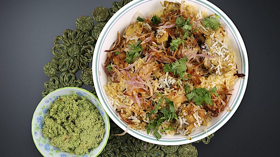 <div class="paragraphs"><p>Syrian Christian Chicken biryani from a home chef on the Bhookle app. </p></div>