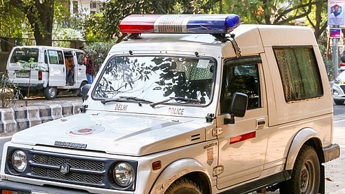 <div class="paragraphs"><p>A police car in the the streets of Delhi. Representative image.</p></div>