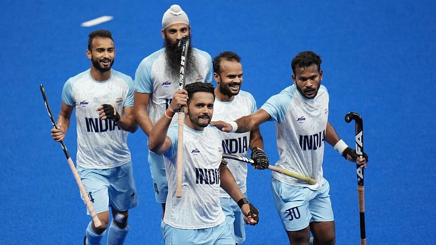 <div class="paragraphs"><p>The Indian men's hockey team edged past Belgium 4-3 to register its first win in the European leg of FIH Pro League here on Sunday, ending a run of seven successive losses.</p><p></p></div>