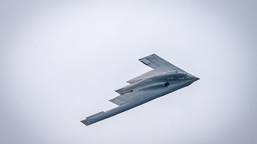 <div class="paragraphs"><p>US Air Force B-2 Spirit bomber.</p></div>