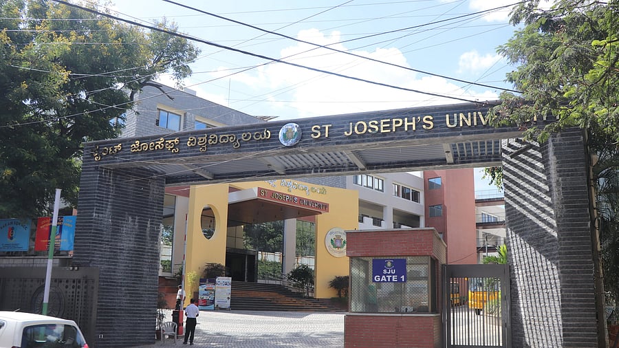 <div class="paragraphs"><p>St Joseph's University&nbsp;</p></div>