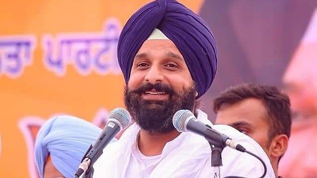 <div class="paragraphs"><p>Bikram Singh Majithia</p></div>