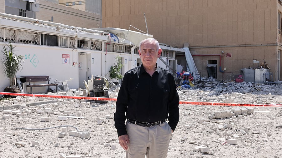 <div class="paragraphs"><p>Israeli Prime Minister Benjamin Netanyahu visits the Soroka hospital complex, after it was hit by a missile fired from Iran</p></div>