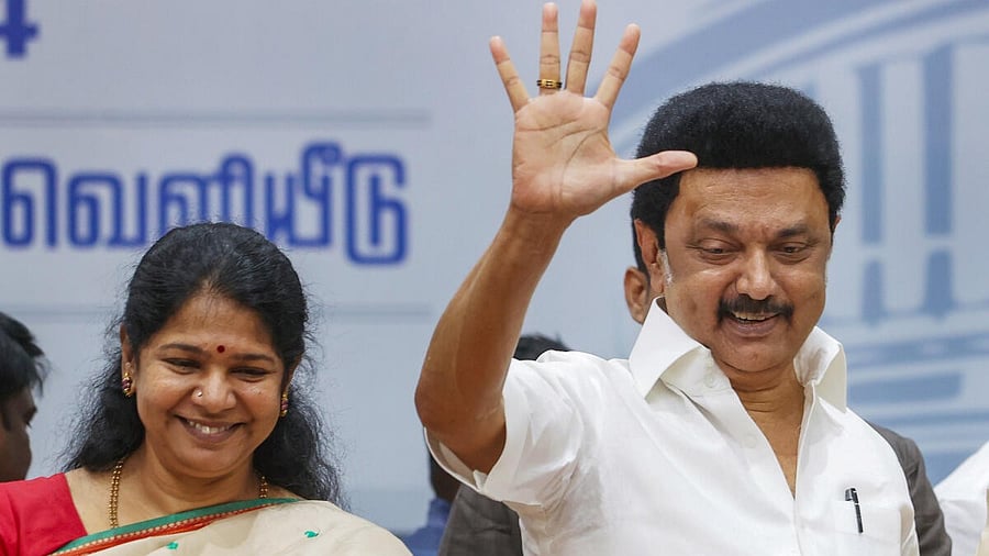<div class="paragraphs"><p>Tamil Nadu Chief Minister and Dravida Munnetra Kazhagam (DMK) chief MK Stalin with party leader Kanimozhi</p></div>