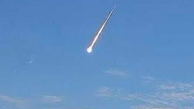 <div class="paragraphs"><p>Screengrab showing the fireball as spotted in US skies</p></div>