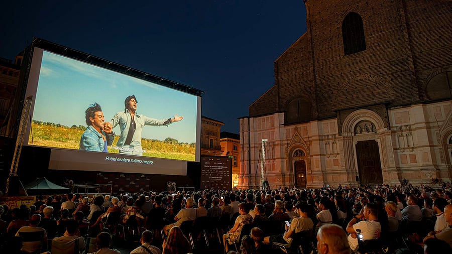<div class="paragraphs"><p>'Sholay is back': Restored version of 1975 classic screened at Il Cinema Ritrovato Festival</p></div>