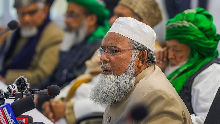 <div class="paragraphs"><p>AIMPLB President Maulana Khalid Saifullah Rahmani</p></div>