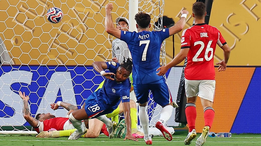 <div class="paragraphs"><p>Chelsea's Christopher Nkunku scores their second goal at the match in Charlotte.</p></div>