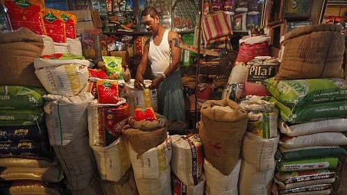 <div class="paragraphs"><p>Representative image of a ration store</p></div>