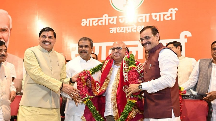 <div class="paragraphs"><p>Union minister Dharmendra Pradhan on Wednesday declared Khandelwal, the MLA from Betul, as the new state BJP head.</p></div>
