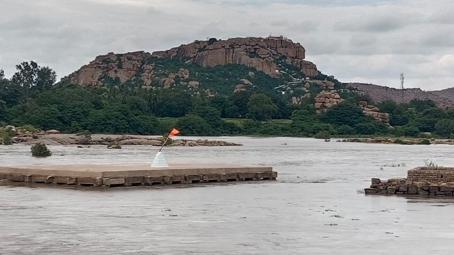 <div class="paragraphs"><p>Purandara Mantapa at Hampi of Vijayanagara district is almost submerged as over 35,000 cusec of water is released from Tungabhadra dam on Thursday. </p></div>