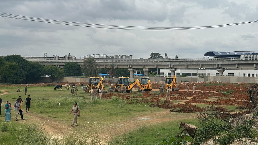 <div class="paragraphs"><p>The Forest Department, on Monday, recovered 120 acres of encroached forest land in Kadugodi, valued at Rs 4,000 crore, in the heavily concretised Bengaluru East area. &nbsp; </p></div>