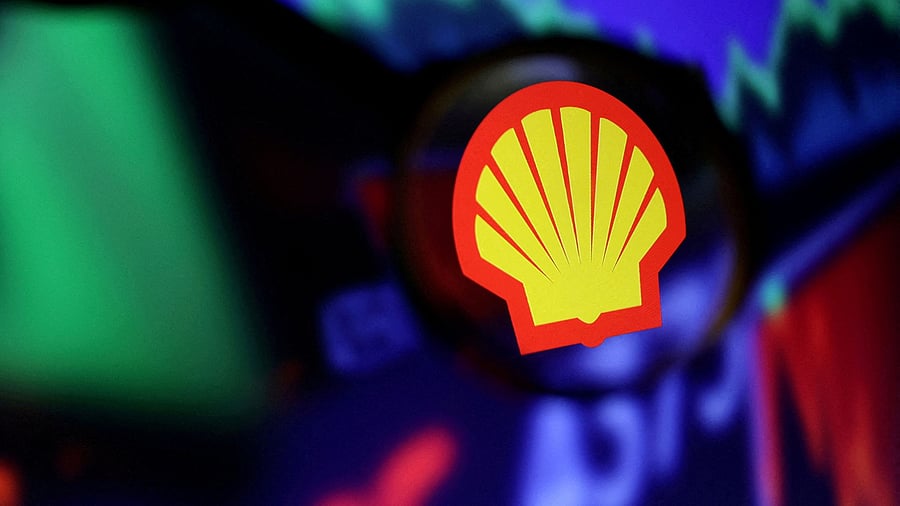 <div class="paragraphs"><p>The Shell company logo   displayed in this illustration</p></div>
