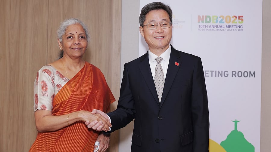 <div class="paragraphs"><p>Finance Minister Nirmala Sitharaman (L) with Lan Fo'an, Finance Minister of China.&nbsp;</p></div>