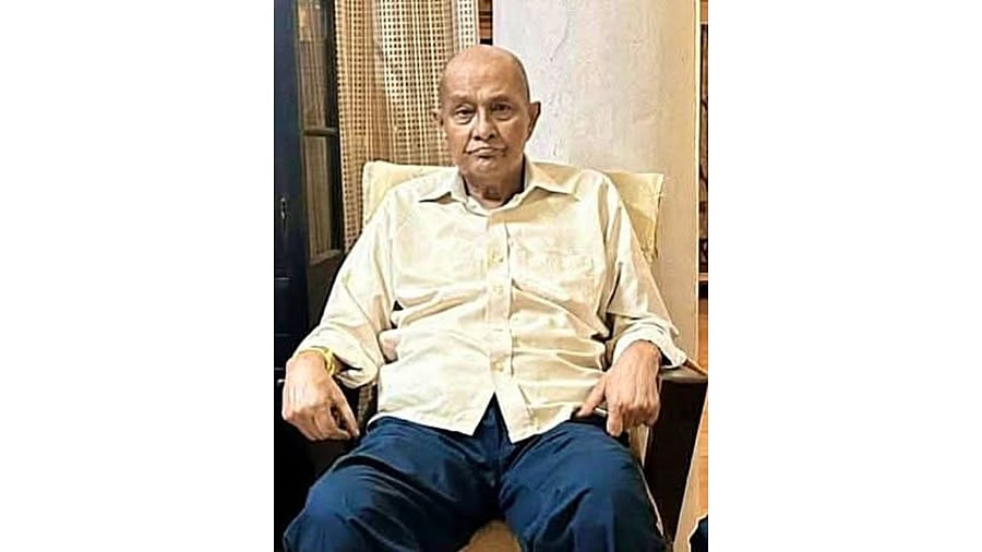 <div class="paragraphs"><p>Professor Udayaditya Bharali</p></div>