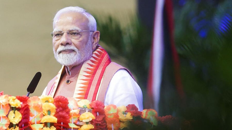 <div class="paragraphs"><p>PM Modi</p></div>