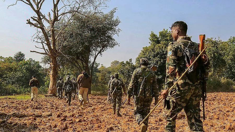 <div class="paragraphs"><p>The incident occurred when a team of CRPF's 229th battalion was on a Road Security Operation (RSO) between Timapur and Murdanda villages under the Awapalli police station limits.</p></div>