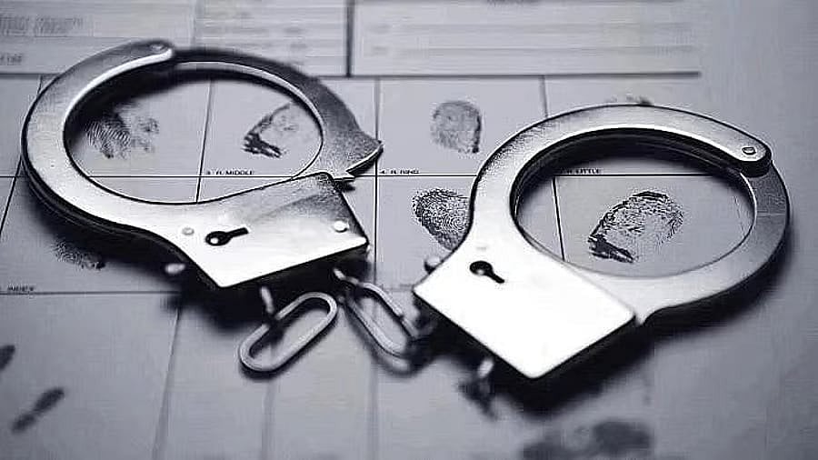 <div class="paragraphs"><p>Representative image for an arrest.</p></div>