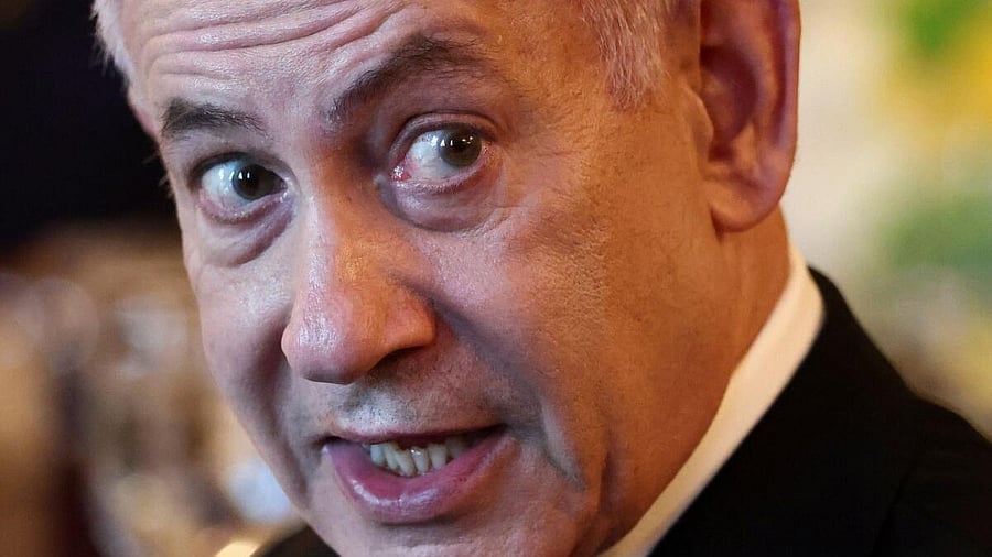 <div class="paragraphs"><p>Benjamin Netanyahu</p></div>