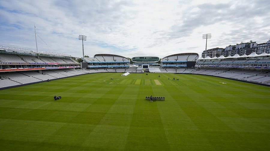 <div class="paragraphs"><p>Preparations under way at the Lord's Cricket Ground ahead of the third Test cricket match between India and England, in London</p></div>