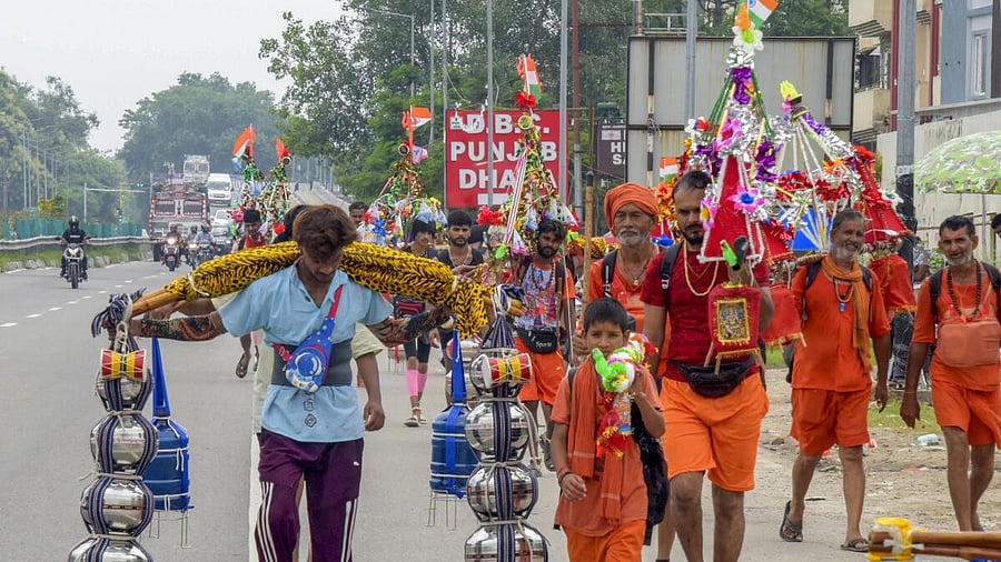 <div class="paragraphs"><p>Preps for Kanwar Yatra.</p></div>