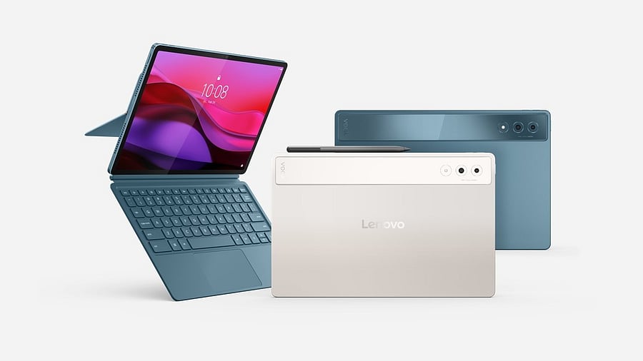 <div class="paragraphs"><p>Lenovo Yoga Tab Plus.</p></div>