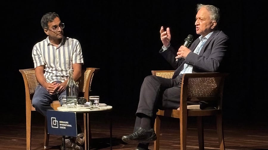 <div class="paragraphs"><p>Historian Ramachandra Guha and moderator Arvind Narayan during the inaugural Justice Ahmadi Distinguished Lecture on ‘What would Ambedkar make of the republic of India today,’ in Bengaluru, on Saturday.</p></div>