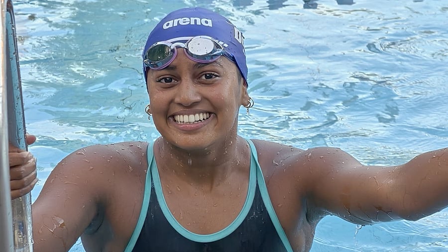 <div class="paragraphs"><p>Thanishi Gupta set a new record en route to her gold in the Group 1B 100m butterfly at the NRJ State Sub-junior And Junior Championship in Bengaluru on Saturday. </p></div>