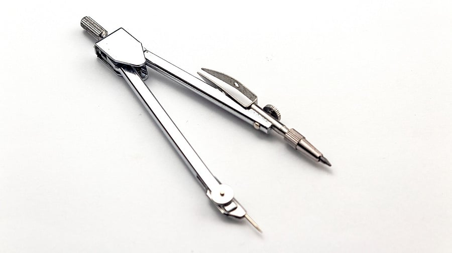 <div class="paragraphs"><p>Image showing a compass. For representational purposes.</p></div>