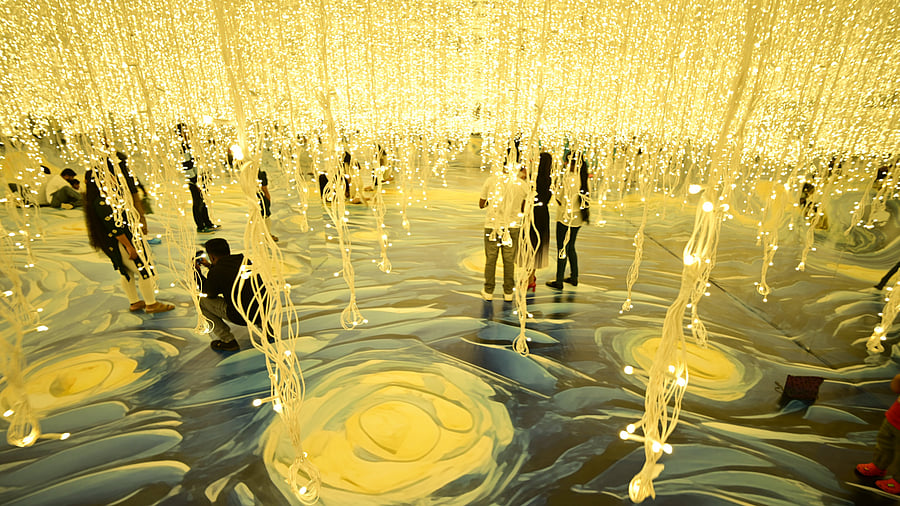 A view of the immersive exhibition. 