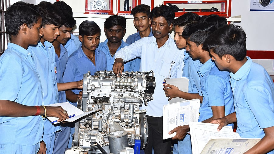 <div class="paragraphs"><p>A practical class at the government ITI in Hubballi. Nearly one-fifth of ITI alumni are unemployed, with rates higher among female alumni (38%) than male alumni (18%). </p></div>