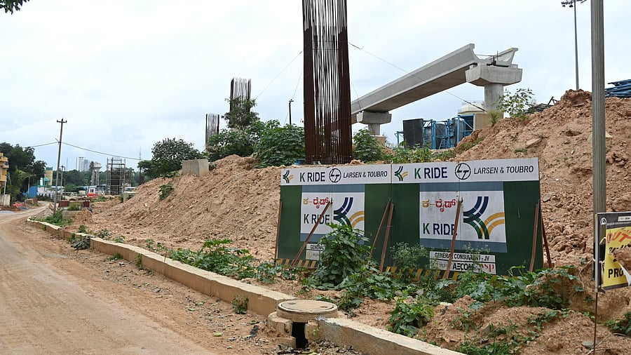 KRIDE has offered 46 acres of forest land
in Sasulu village of Doddaballapur taluk
as compensatory afforestation measure.